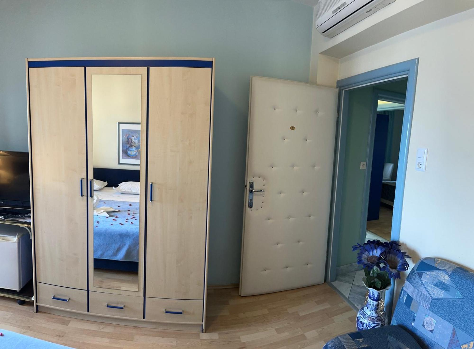 Vs Rooms Split Luaran gambar